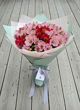 Букет цветов из:  Альстромерии #REPLACE_PRED# Ухолово