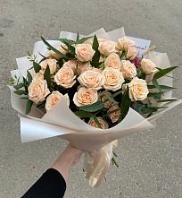 Букет Кремовые розы Латте в Ухолово