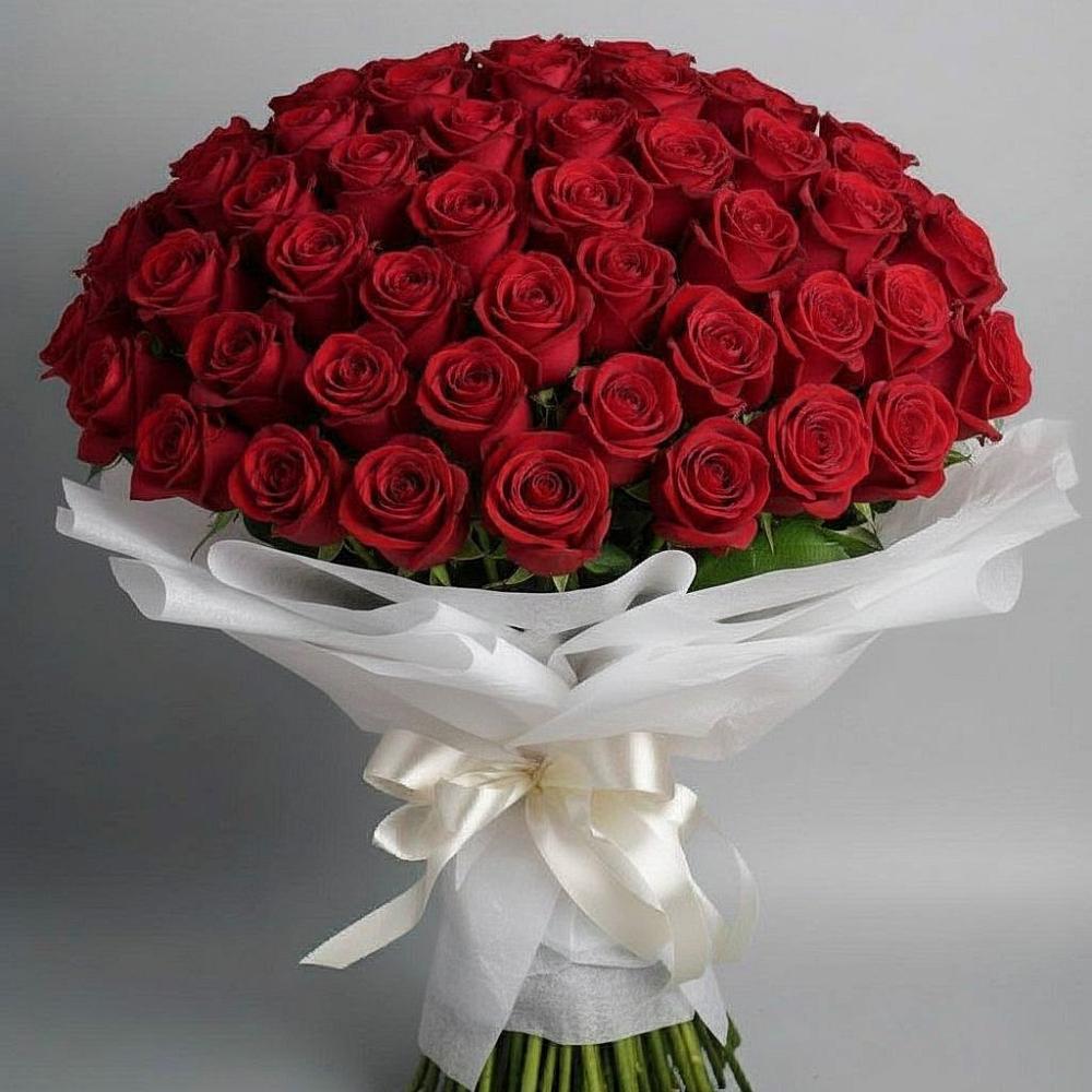Букет 101 Красная роза Блэк Мэджик в Ухолово