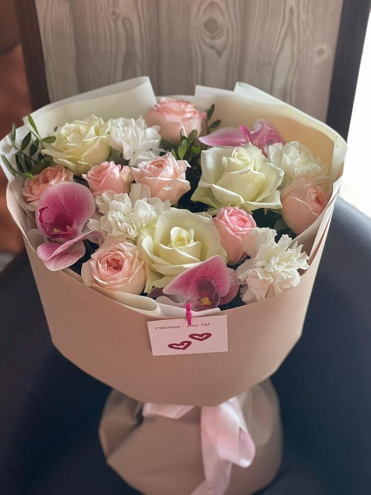 Букет цветов из: Орхидеи, Розы и Гвоздики в Ухолово