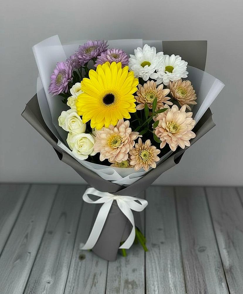 Букет цветов из: Розы, Герберы и Хризантемы в Ухолово