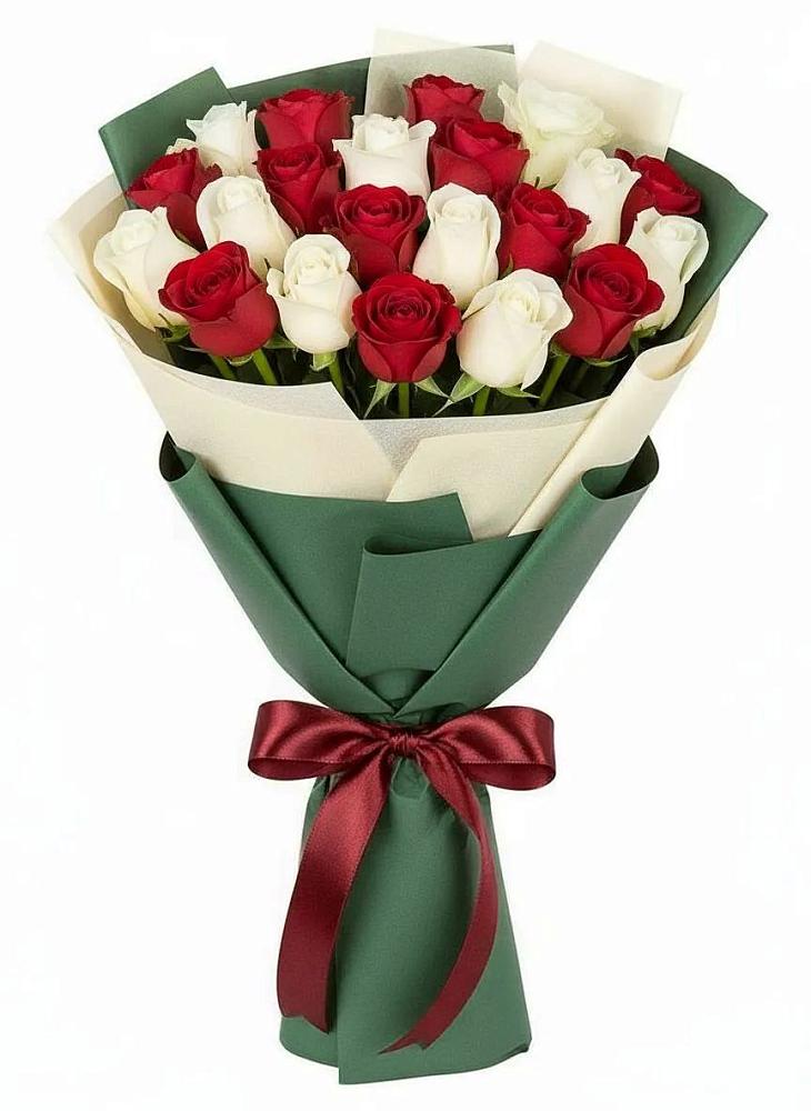 Букет Микс из красных и белых роз в Ухолово