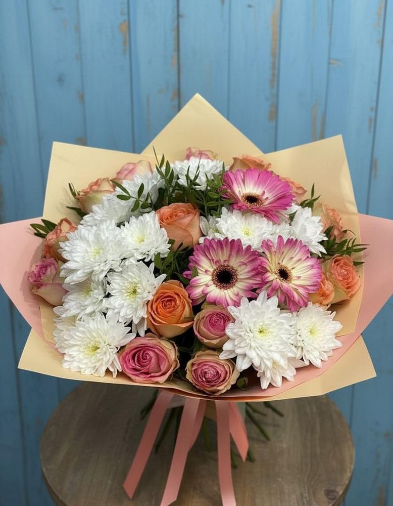 Букет цветов из: Розы, Герберы и Хризантемы в Ухолово