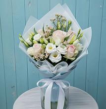 Букет цветов из:  Розы и Лизиантусы #REPLACE_PRED# Ухолово