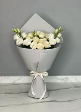 Букет цветов из:  Розы и Лизиантусы в Ухолово